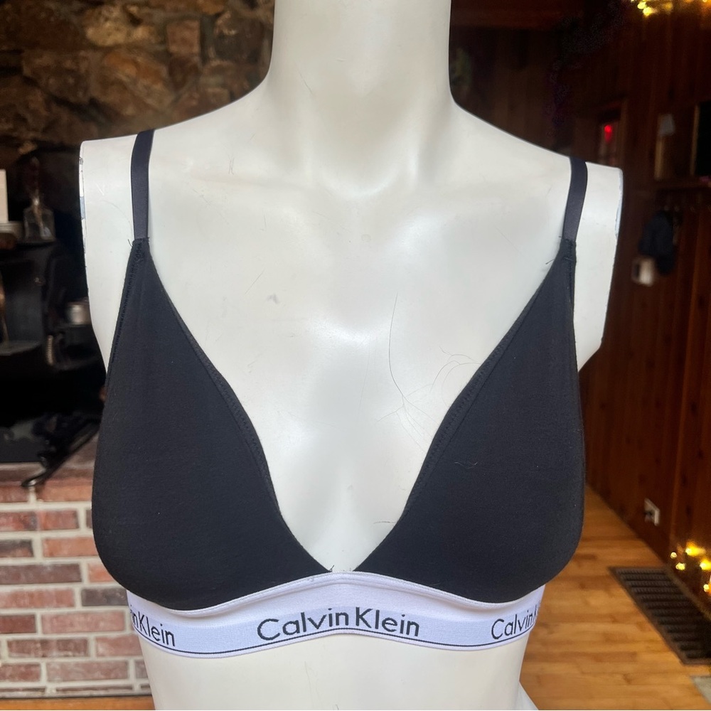 Calvin Klein Women's Black Bralette